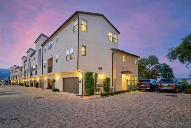 16755 Coyote Bush Drive 50, San Diego, CA 92127