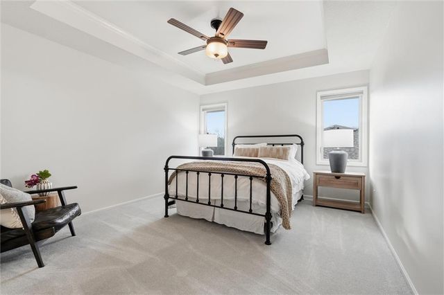 12207 W 164th Terrace, Overland Park, KS 66221