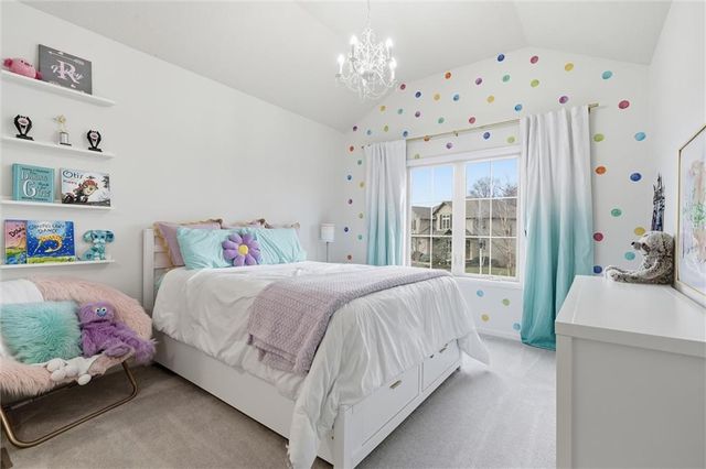 12207 W 164th Terrace, Overland Park, KS 66221