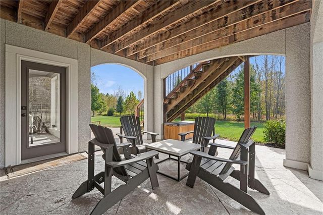 12207 W 164th Terrace, Overland Park, KS 66221