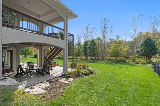 12207 W 164th Terrace, Overland Park, KS 66221