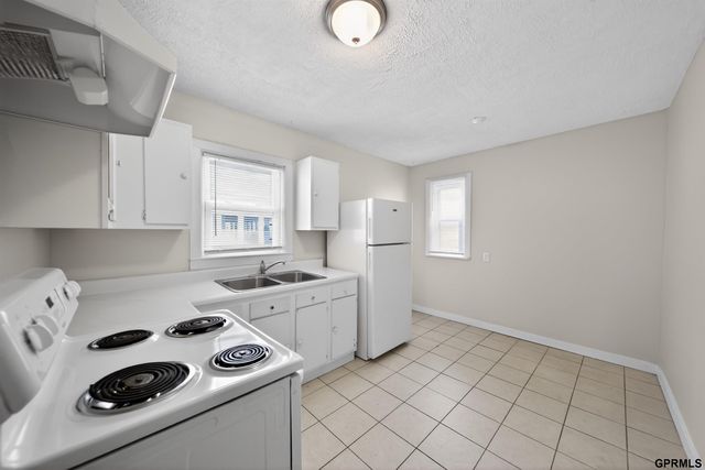2523 N 65Th Street, Omaha, NE 68104