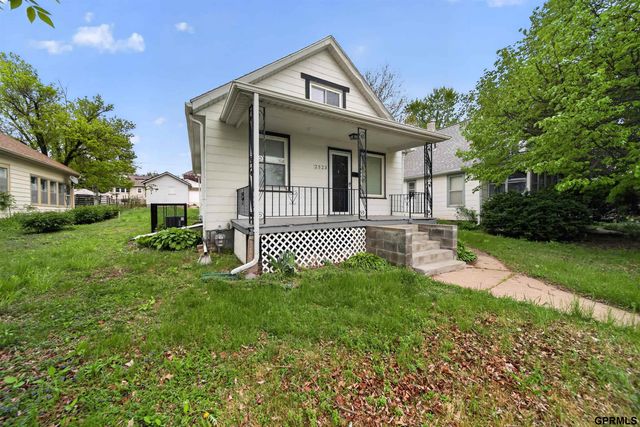 2523 N 65Th Street, Omaha, NE 68104