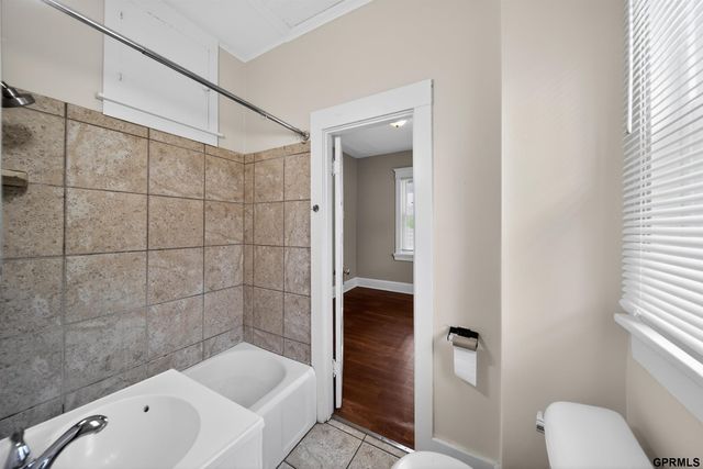 2523 N 65Th Street, Omaha, NE 68104