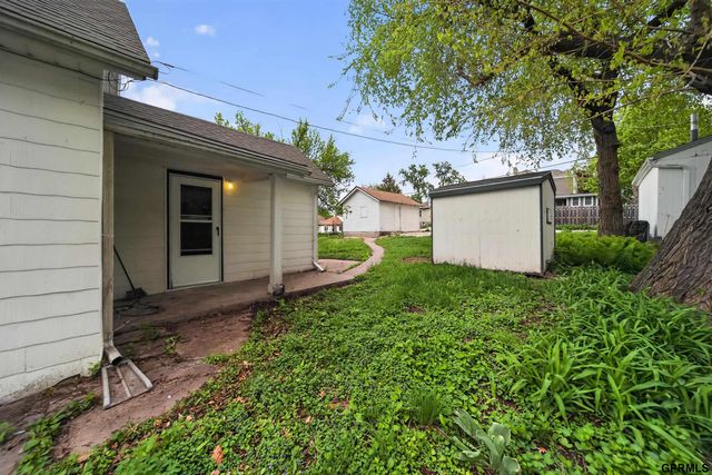 2523 N 65Th Street, Omaha, NE 68104