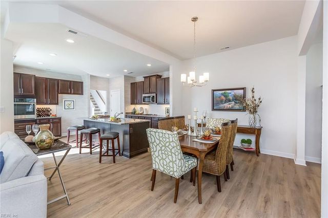 1701 Acadian Dr Unit C, Suffolk, VA 23434