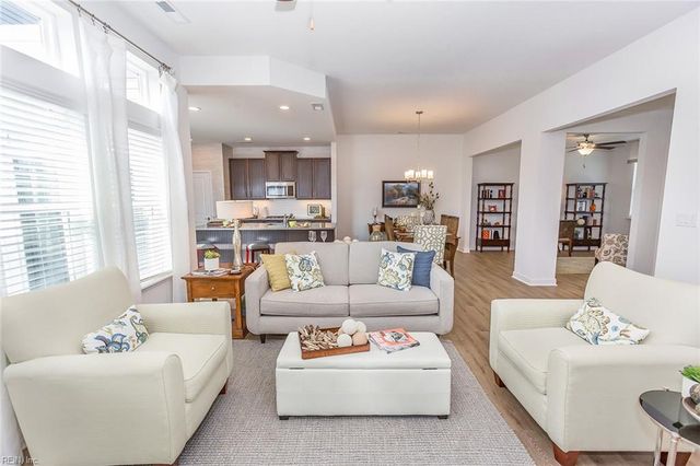 1701 Acadian Dr Unit C, Suffolk, VA 23434