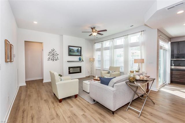 1701 Acadian Dr Unit C, Suffolk, VA 23434