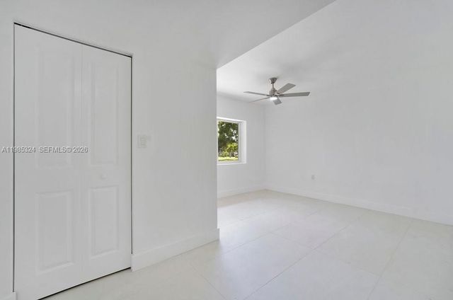 4053 SW 8th St, Plantation, FL 33317