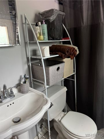 51 Ashton Place, Buffalo, NY 14220