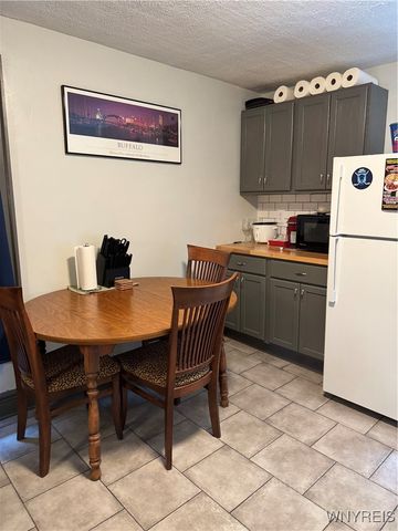 51 Ashton Place, Buffalo, NY 14220