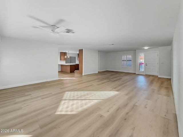 831 S 76TH Place, Mesa, AZ 85208