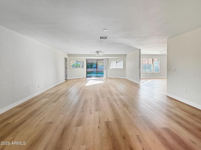 831 S 76TH Place, Mesa, AZ 85208