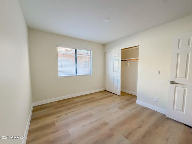 831 S 76TH Place, Mesa, AZ 85208