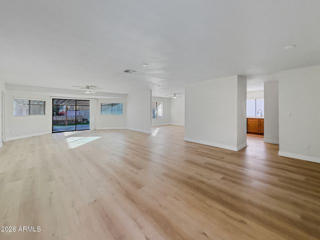 831 S 76TH Place, Mesa, AZ 85208