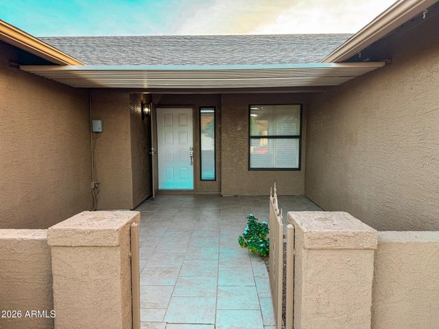 831 S 76TH Place, Mesa, AZ 85208