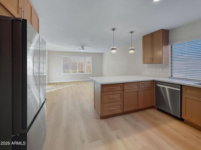 831 S 76TH Place, Mesa, AZ 85208