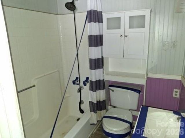 129 Harrison Street, Swannanoa, NC 28778