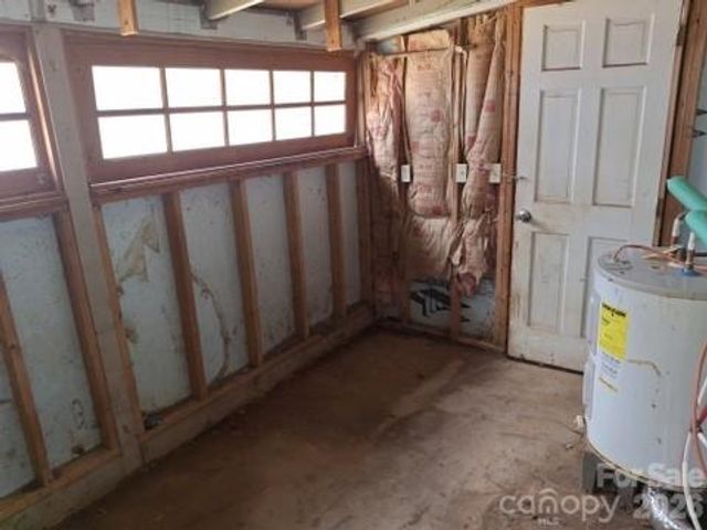 129 Harrison Street, Swannanoa, NC 28778