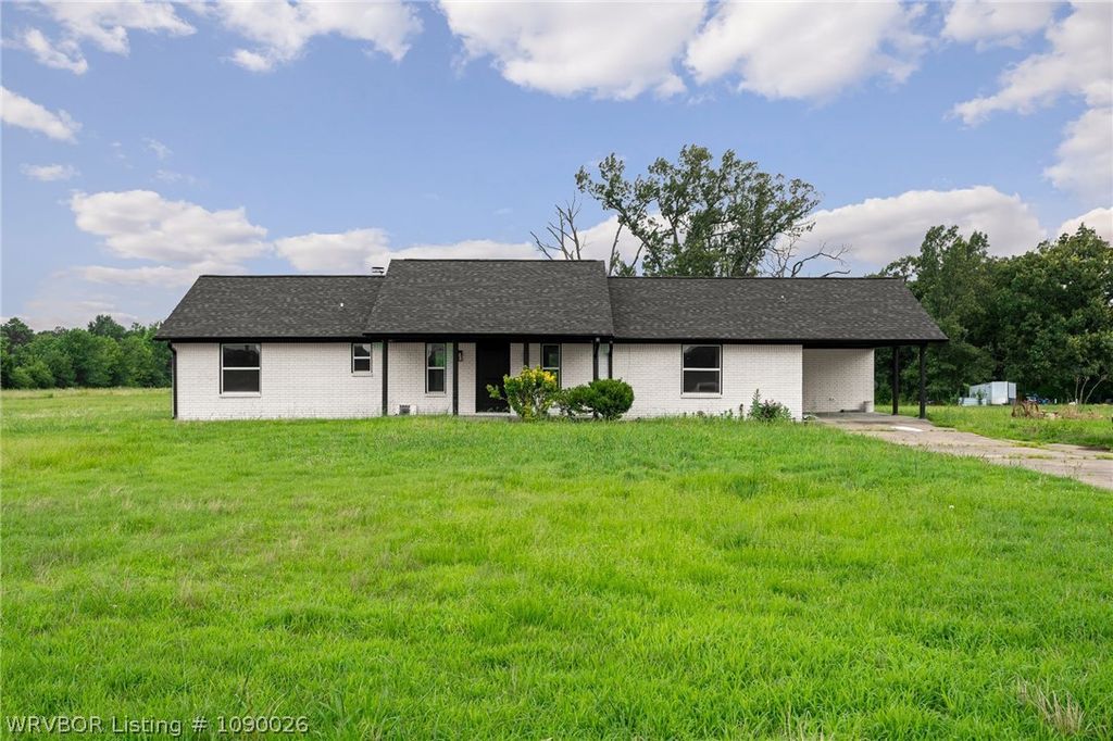 4842 Oak Grove Terrace, Van Buren, AR 72956