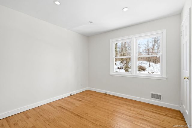 2 Tamarac Trail, Harrison, NY 10528