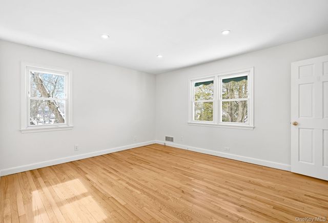 2 Tamarac Trail, Harrison, NY 10528