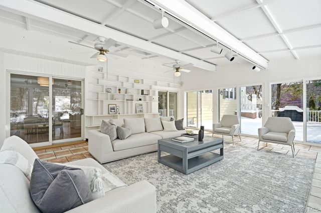 2 Tamarac Trail, Harrison, NY 10528