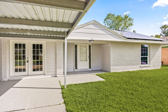 614 Red Oak Avenue, Crosby, TX 77532