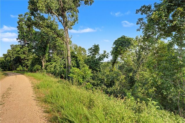 Lynn Street, Rogers, AR 72756