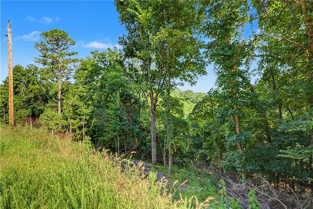 Lynn Street, Rogers, AR 72756