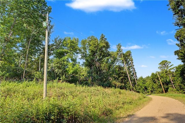 Lynn Street, Rogers, AR 72756
