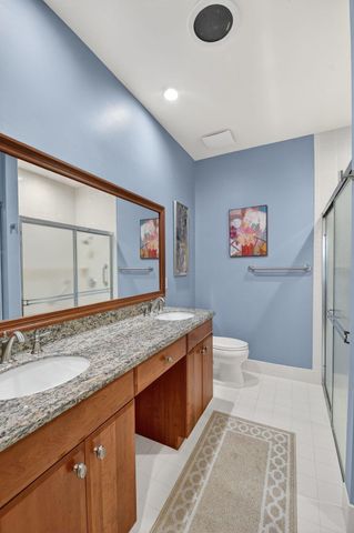 10808 Royal Caribbean Circle, Boynton Beach, FL 33437