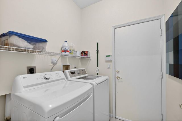 10808 Royal Caribbean Circle, Boynton Beach, FL 33437