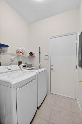 10808 Royal Caribbean Circle, Boynton Beach, FL 33437