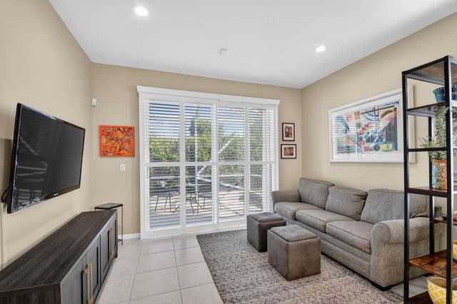 10808 Royal Caribbean Circle, Boynton Beach, FL 33437