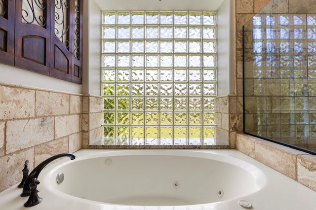 6614 Wood Place Court, Spring, TX 77379