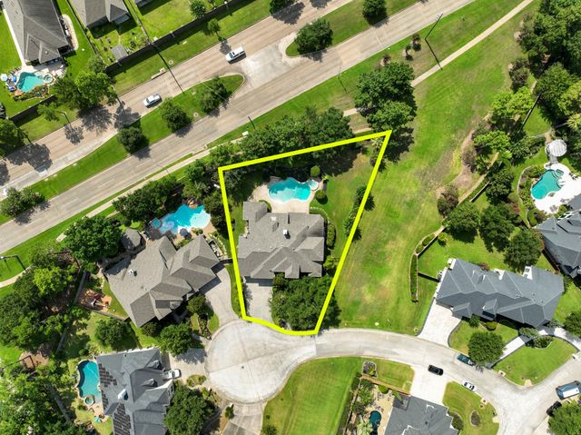 6614 Wood Place Court, Spring, TX 77379