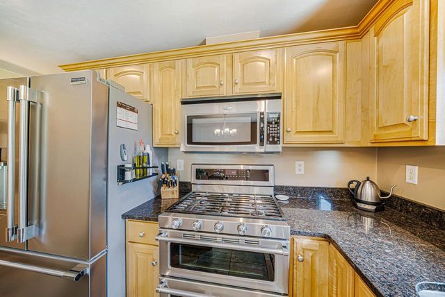 2014 CHARLES STREET, De Pere, WI 54115