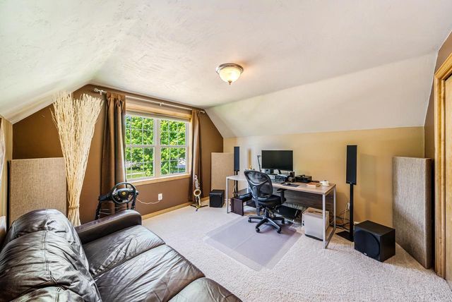 2014 CHARLES STREET, De Pere, WI 54115