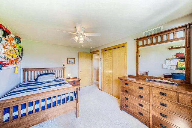 2014 CHARLES STREET, De Pere, WI 54115