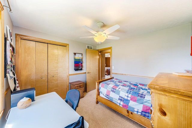 2014 CHARLES STREET, De Pere, WI 54115