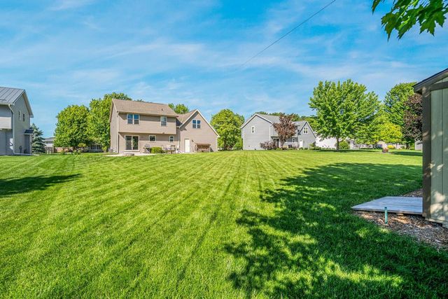 2014 CHARLES STREET, De Pere, WI 54115