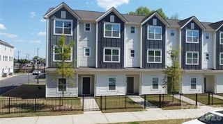 3948 Winterfield Place, Charlotte, NC 28205