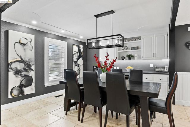 51 Cunha Ct, Oakley, CA 94561