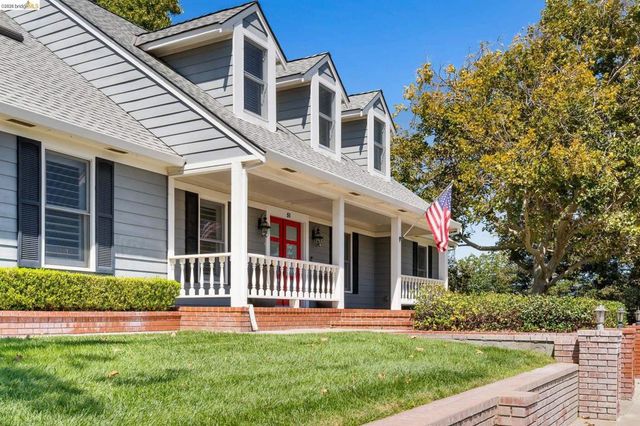 51 Cunha Ct, Oakley, CA 94561