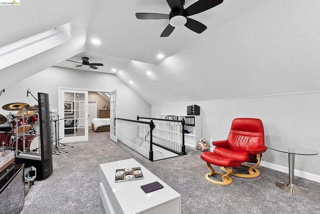 51 Cunha Ct, Oakley, CA 94561