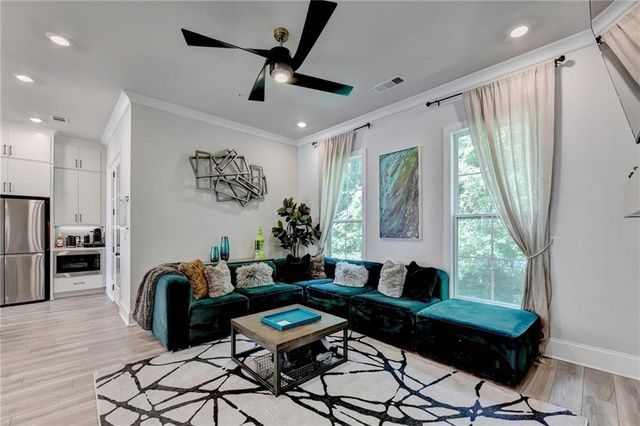 453 Burton Drive, Alpharetta, GA 30009