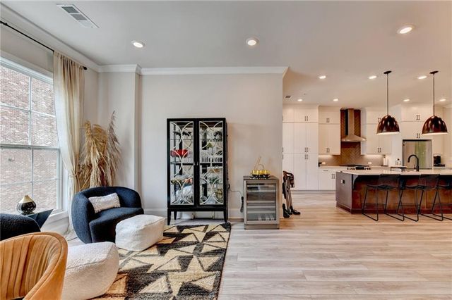 453 Burton Drive, Alpharetta, GA 30009