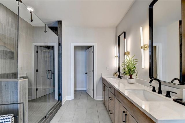 453 Burton Drive, Alpharetta, GA 30009