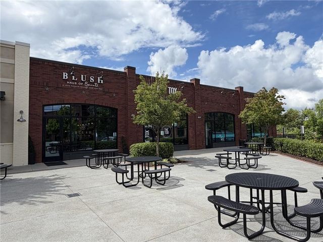 453 Burton Drive, Alpharetta, GA 30009